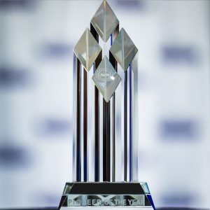 Pioneer Award - Sans Name or Year (1)
